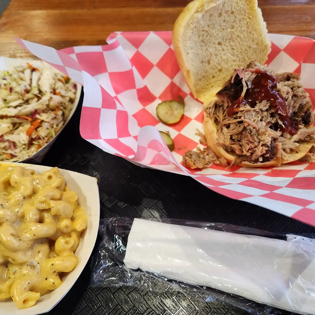 Pulled Pork Sandwich Slaw Mac N Cheese