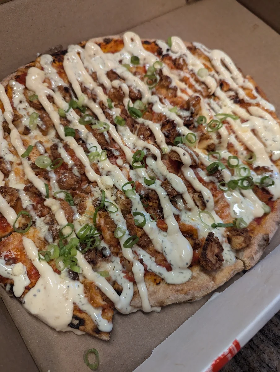Chicken Ranch Pizza, St. Louis Bar & Grill