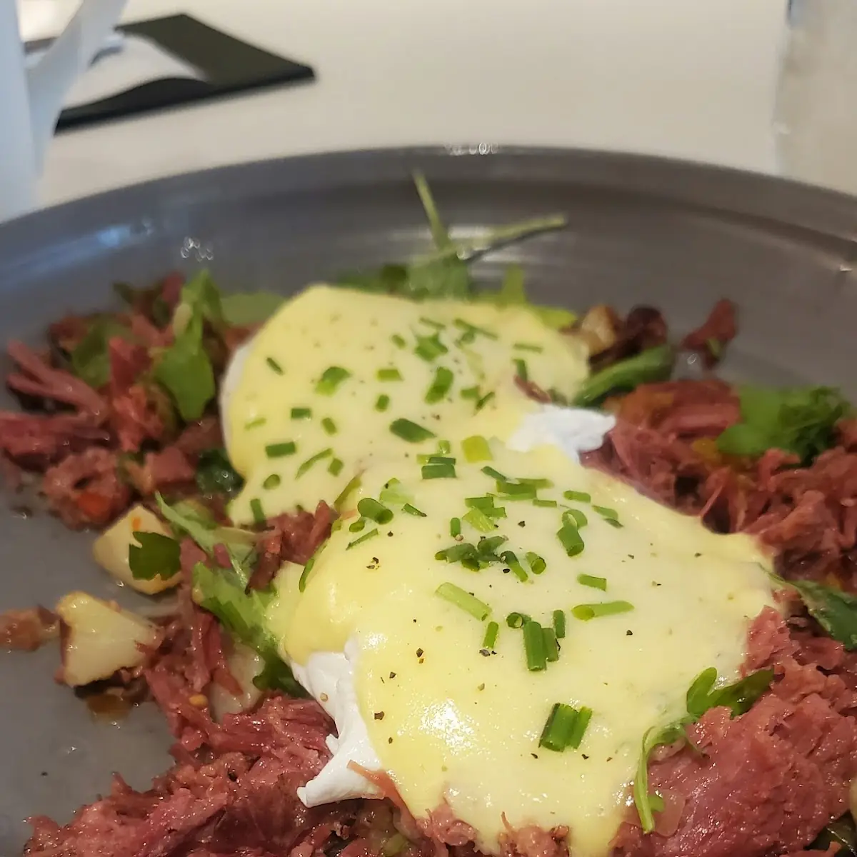 Eggs Benedict