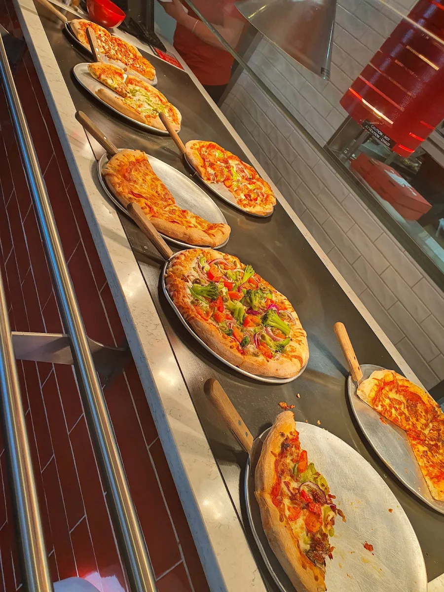 Highlights, Pizza Salvatoré