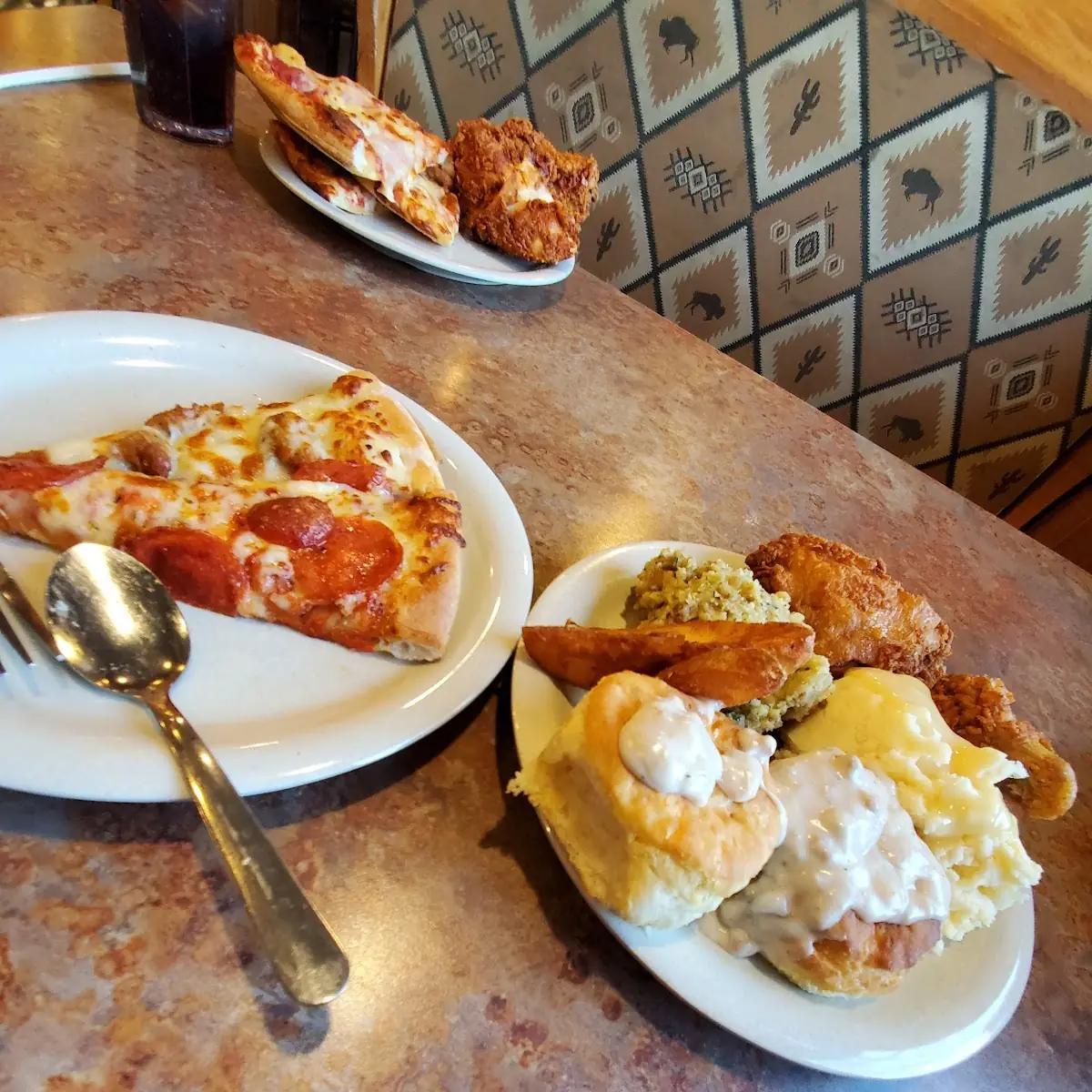 Chicken and Mashed Potatoes & Gravy