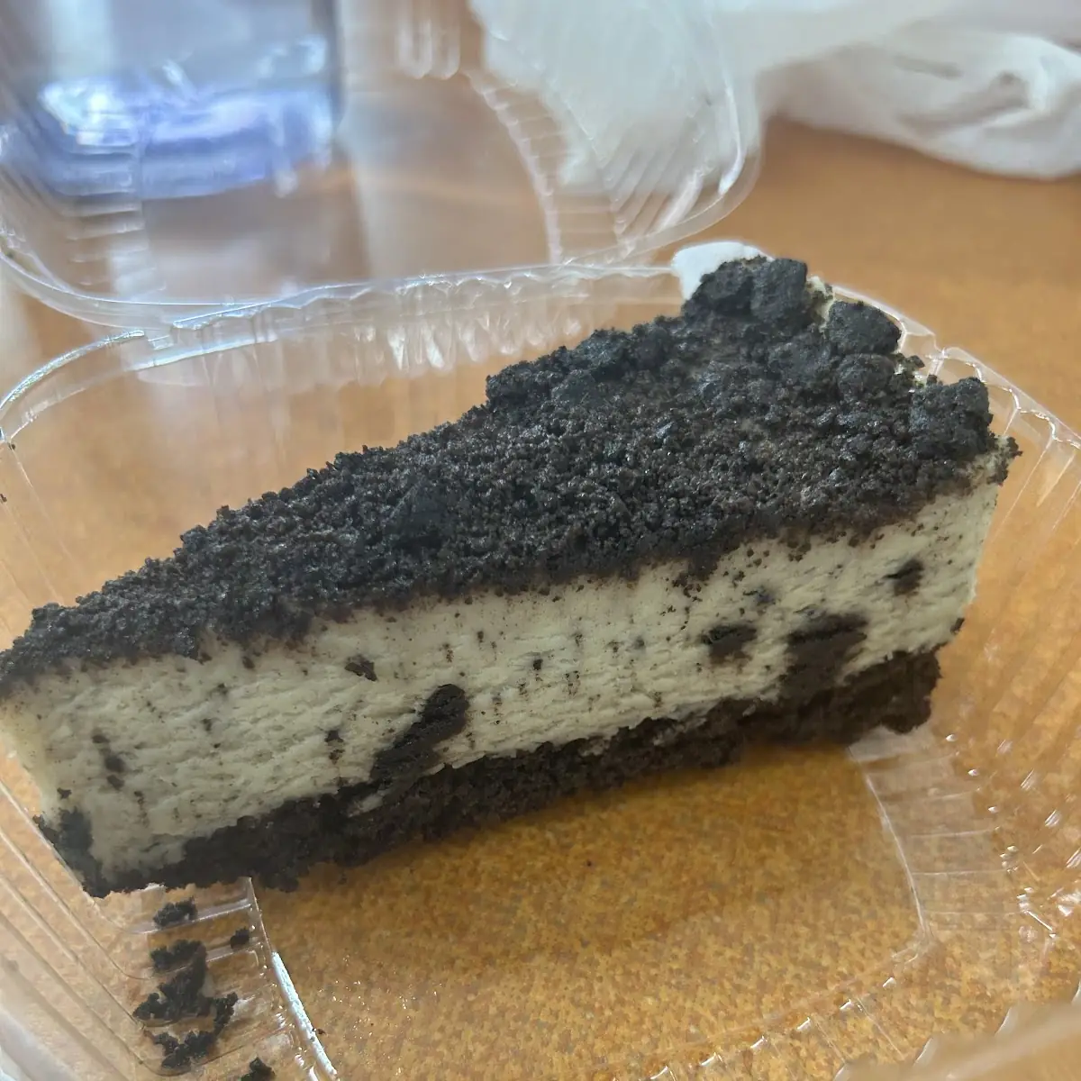 Oreo Mousse Cake