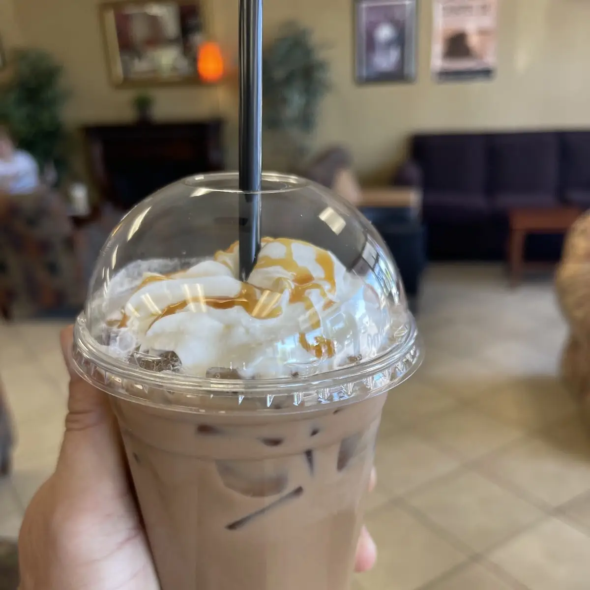 Iced Vanilla Latte