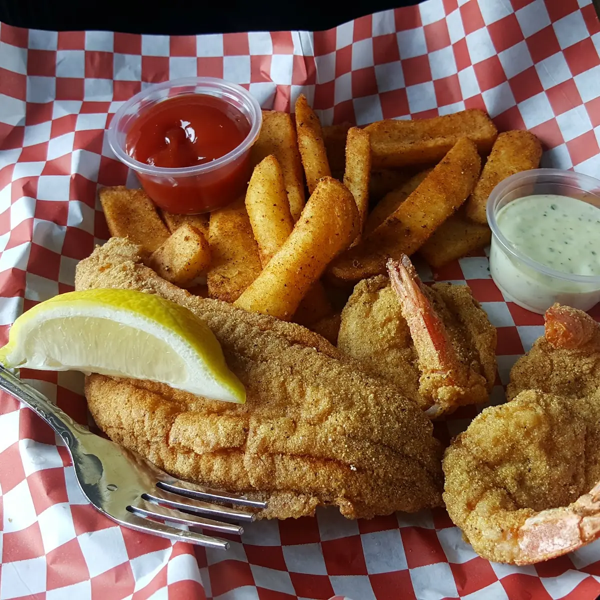 Catfish Fillet 3 Fried Shrimp