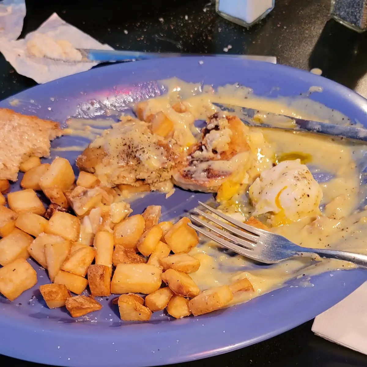 Crab Cakes Benedict