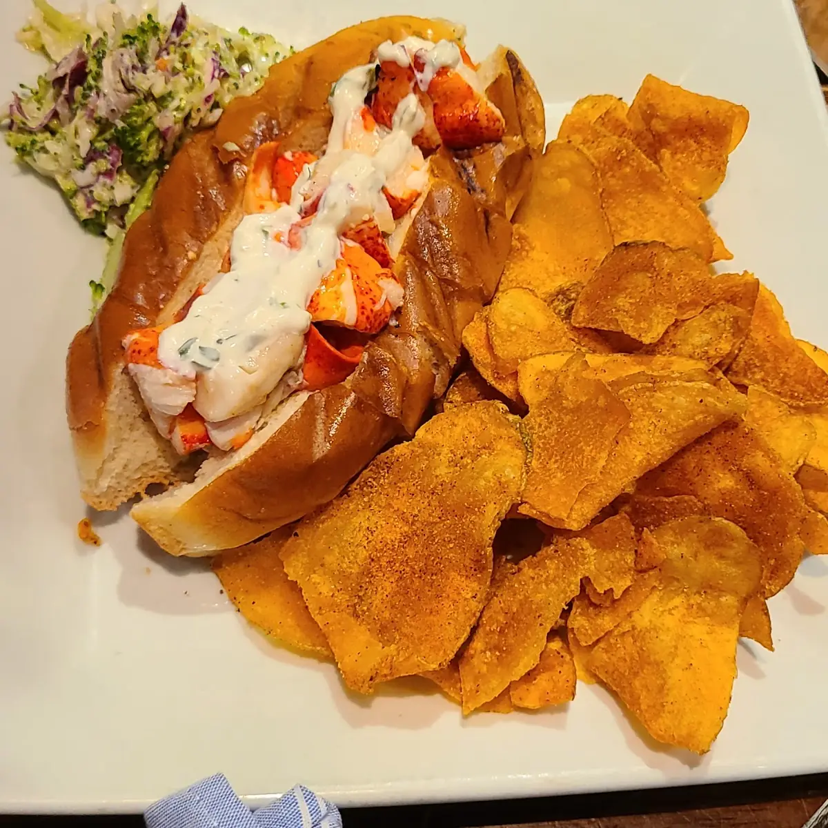 Lobster Roll - Pearlz Two