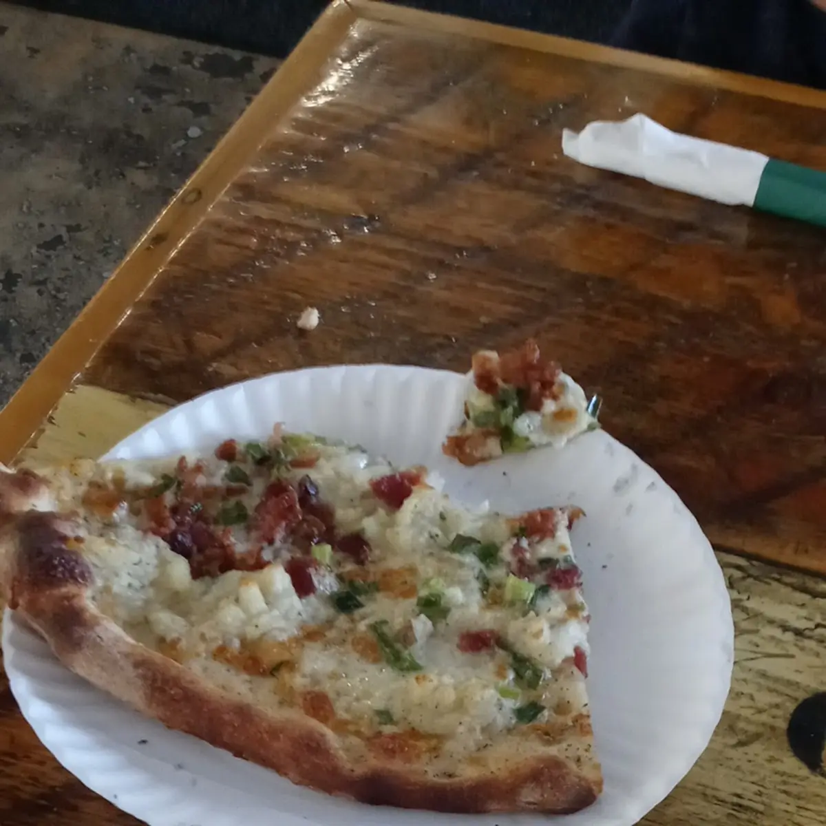 Mashed Potato and Bacon Pizza