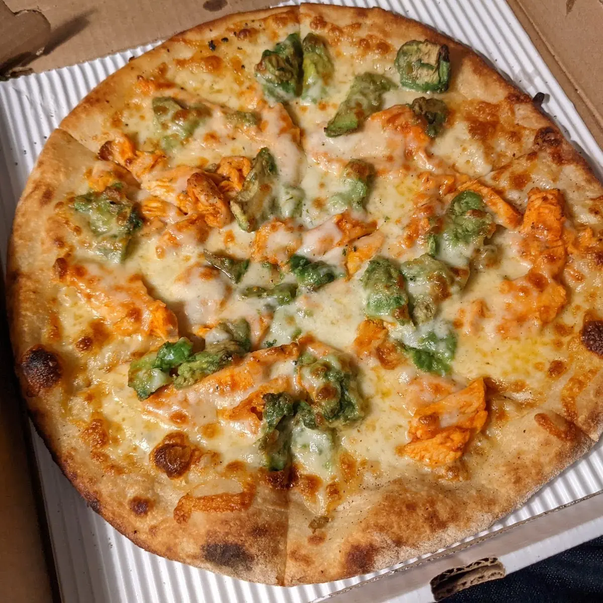 Sriracha Chicken & Avocado