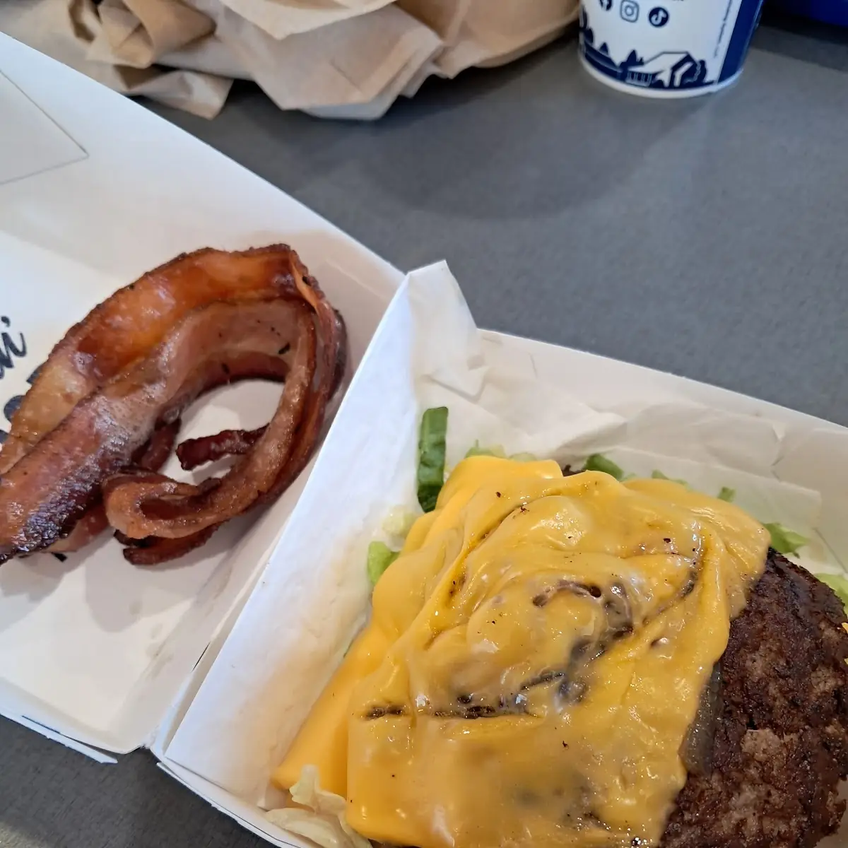 Bacon Cheeseburger Deluxe