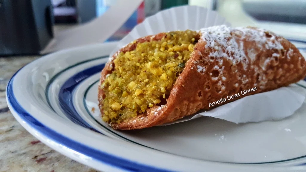 Pistachio Cannoli