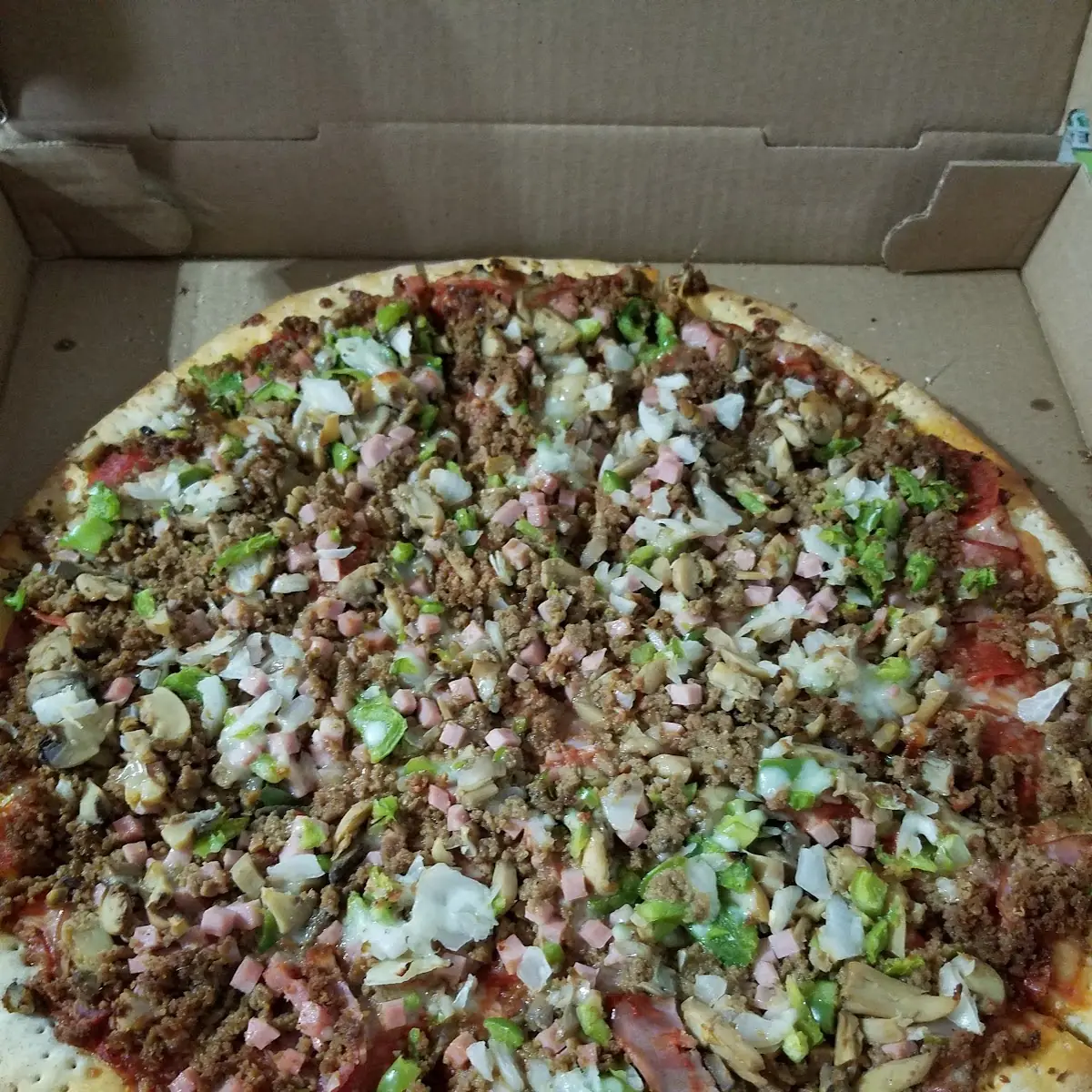 Pizza Supreme Pizza