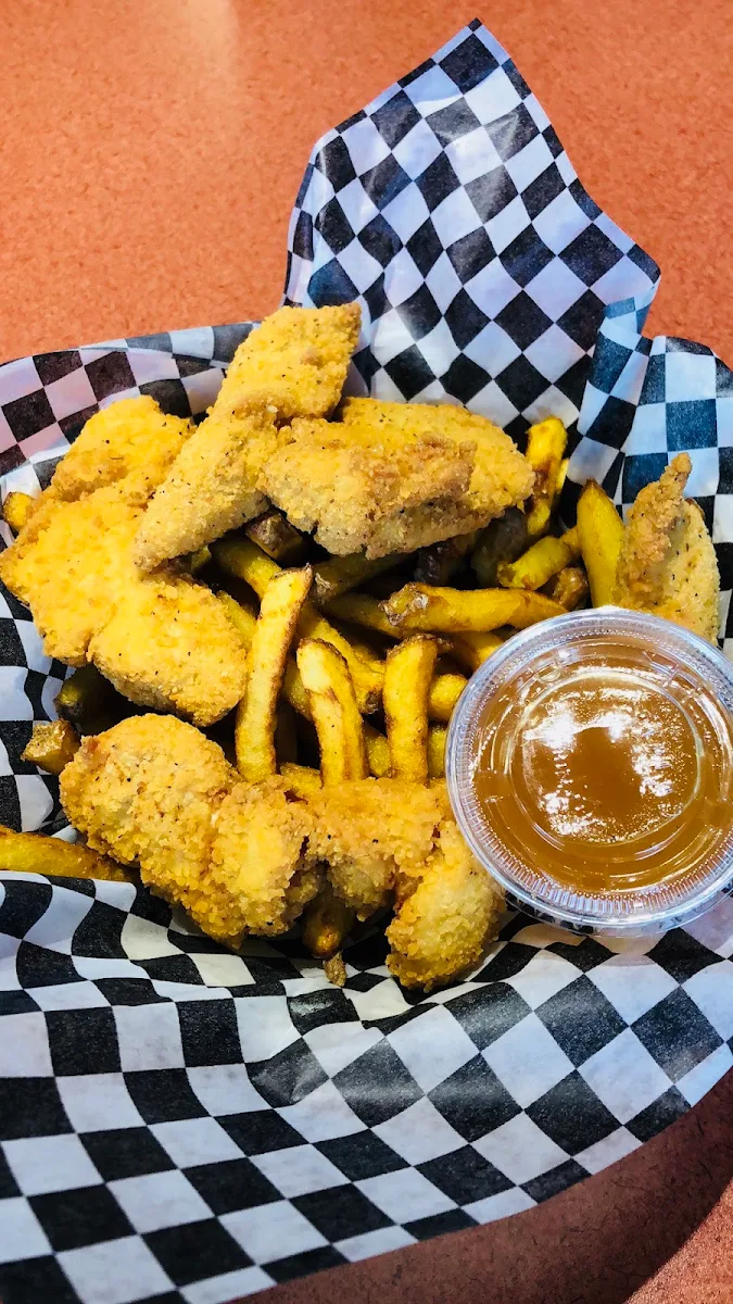 Chicken Fingers and Fries, Chicken Place