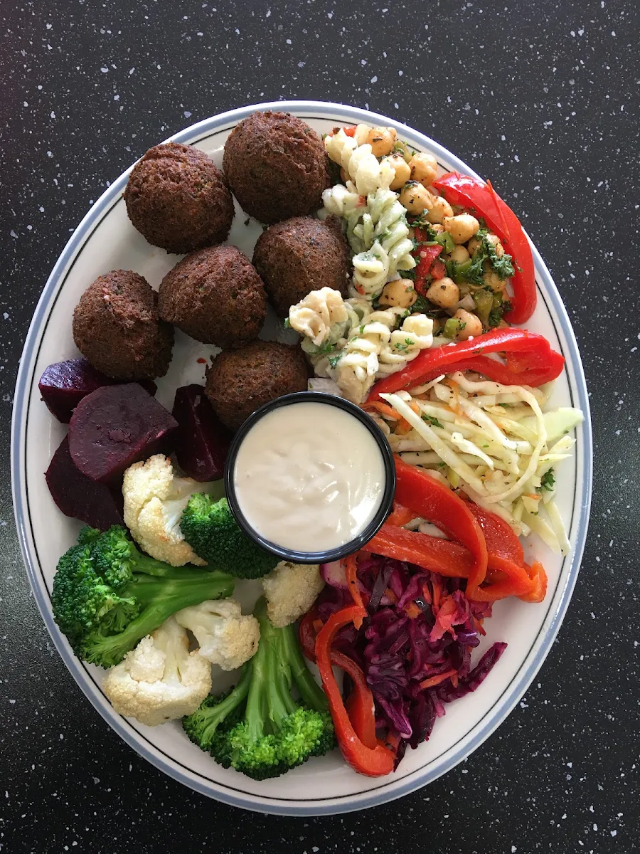 Falafel Plate, Chicken Place