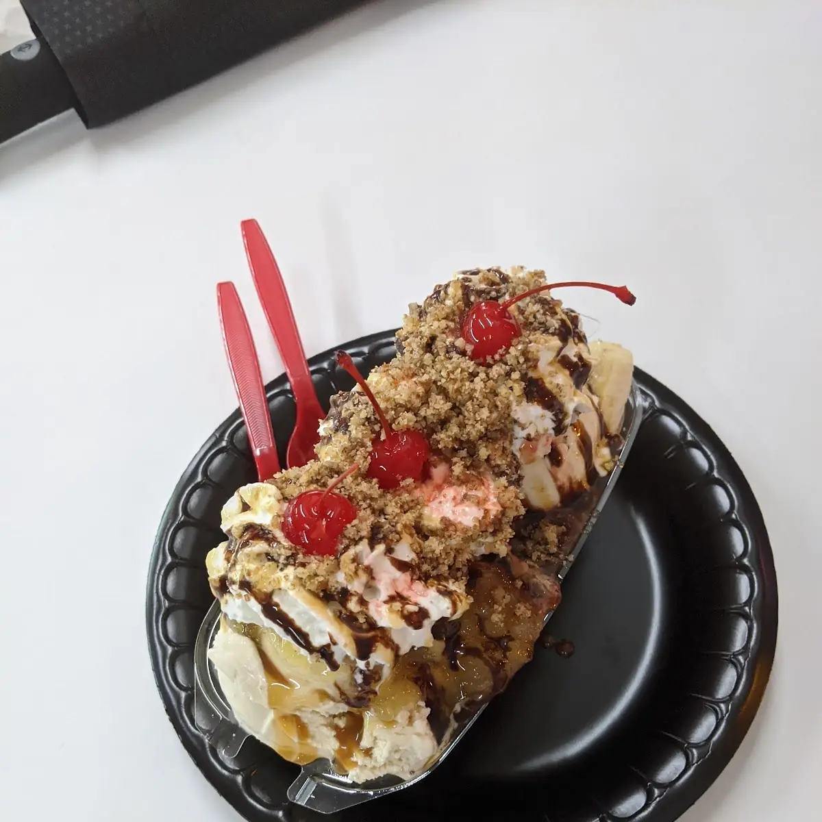 Traditional Banana Split