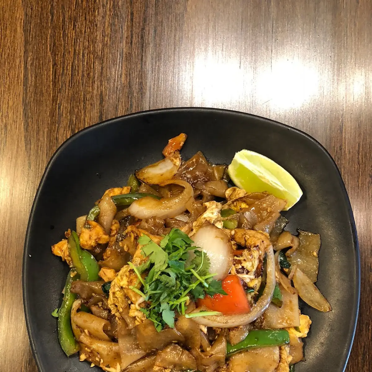 Chicken Pad Kee Mao