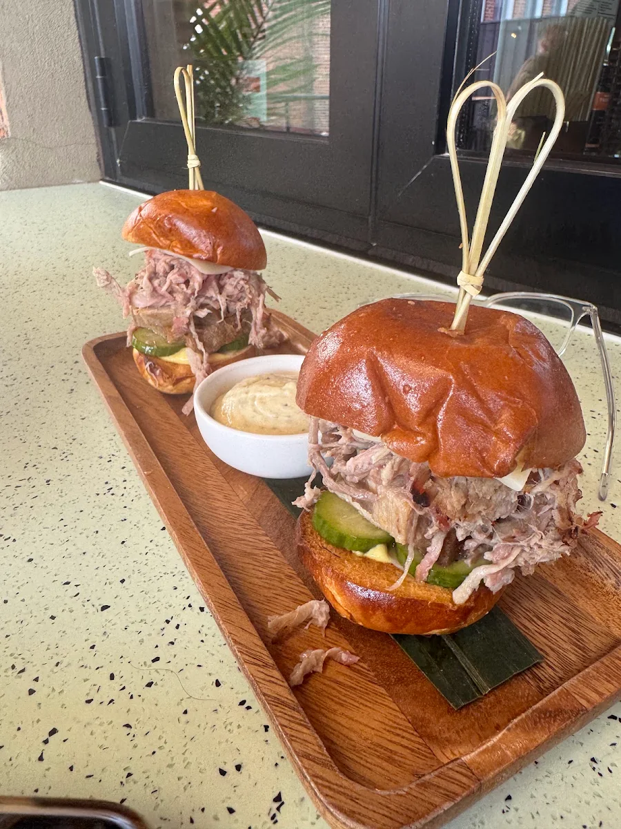Pulled Pork Sliders
