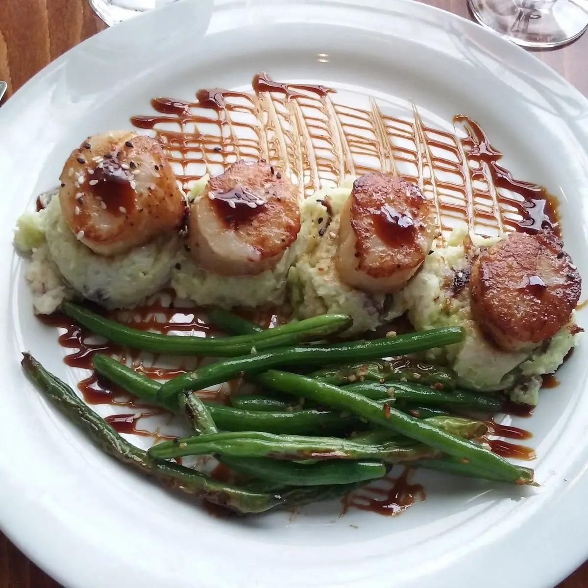Seared Scallops with Wasabi Mashed Potatoes