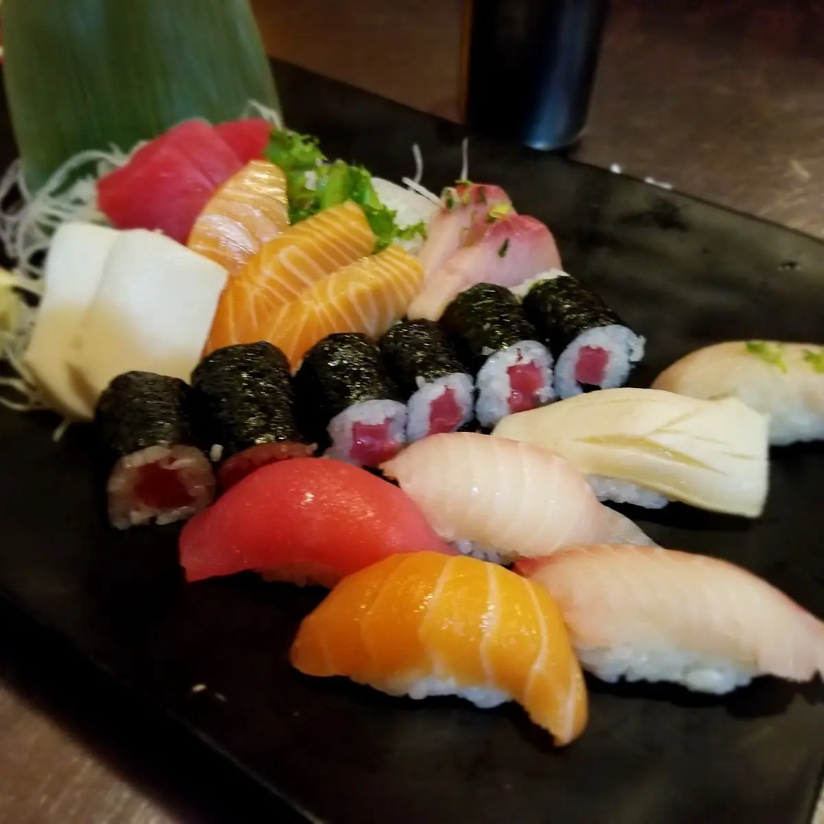 Sashimi Salad