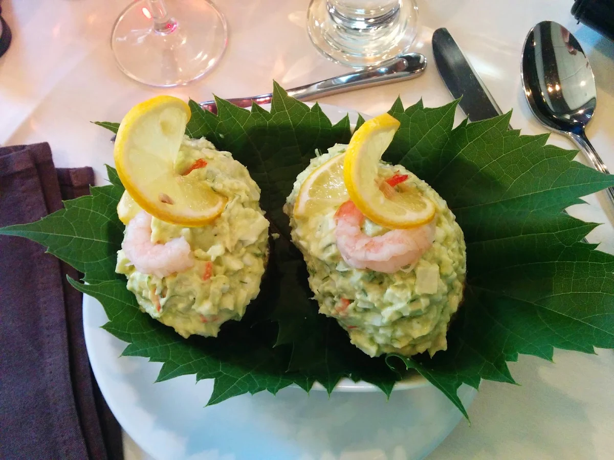 Avocado Salad, Restaurant Majeur