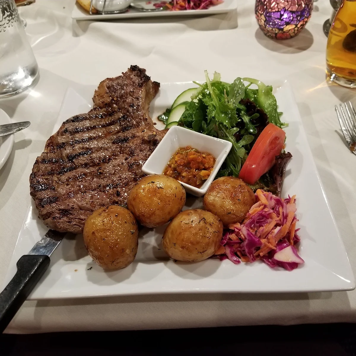 Ribsteak, Restaurant Majeur