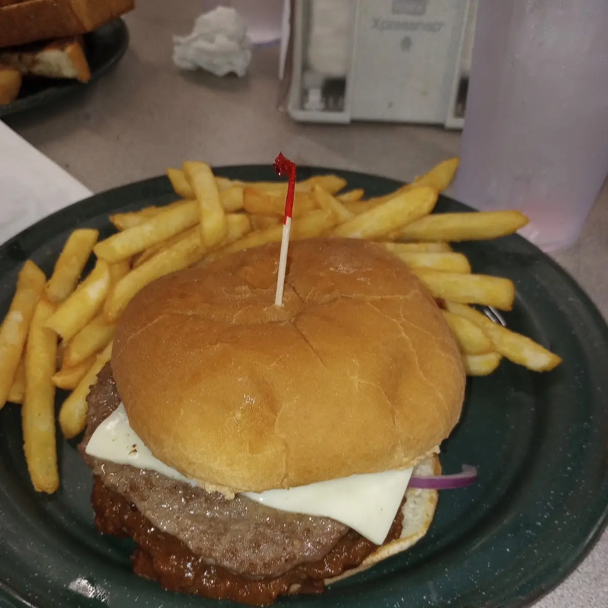 Chili Burger