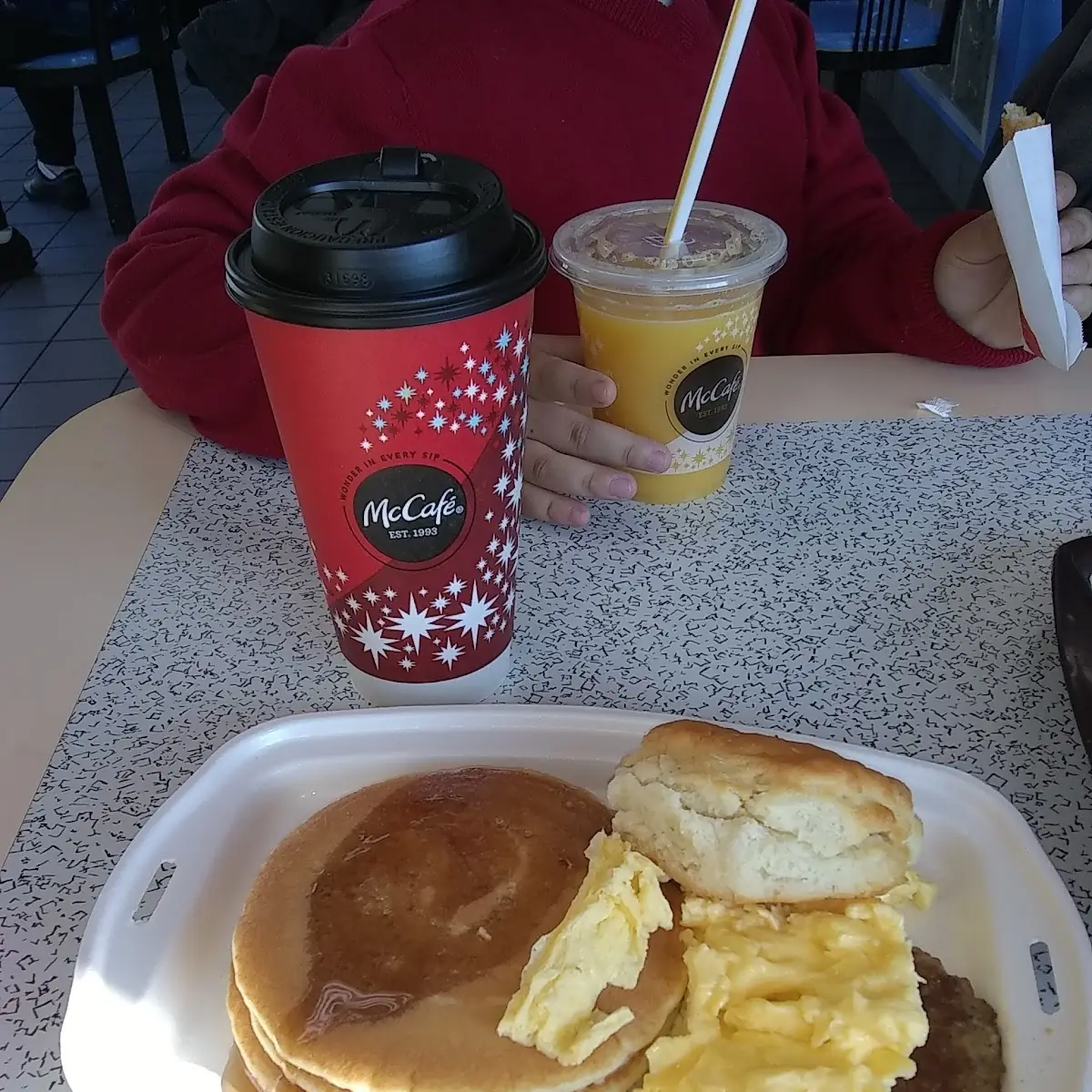 Big Breakfast with Hotcakes