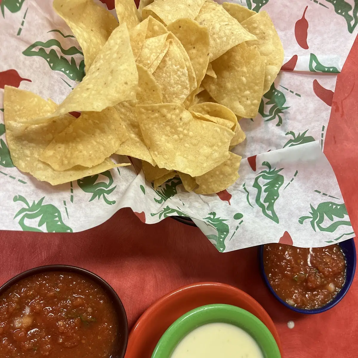 Queso Dip Chips & Salsa