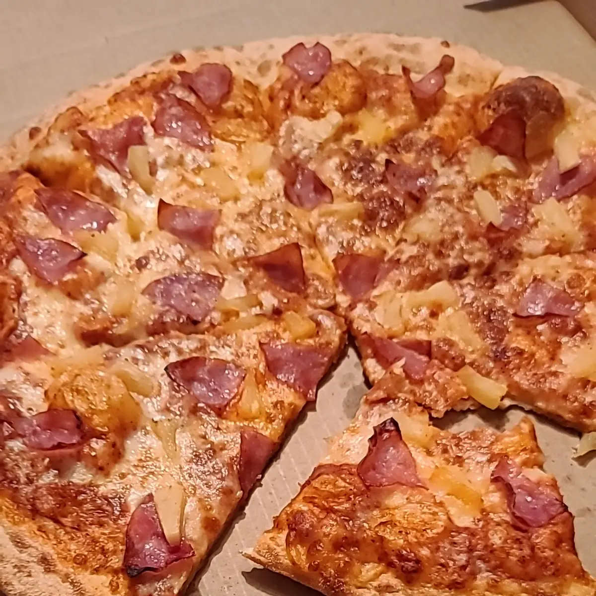 Hawaiian Supreme Pizza