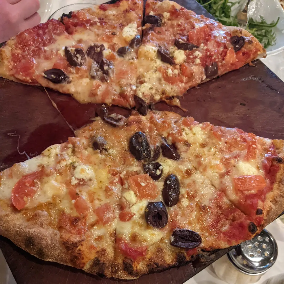 Greek Pizza