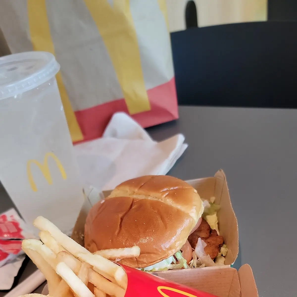 Chicken Deluxe Meal