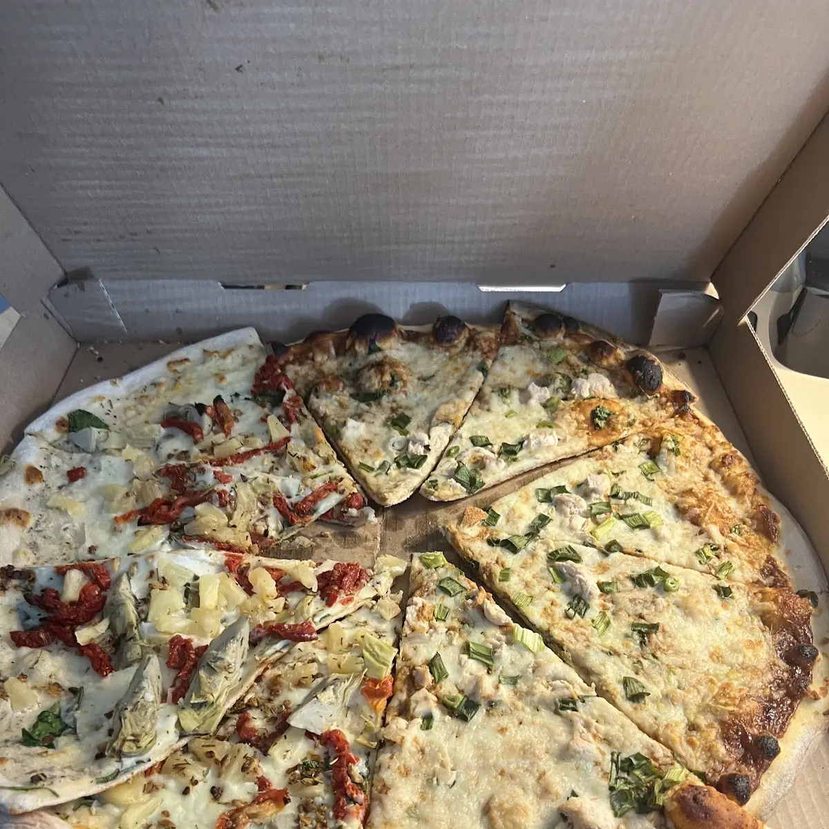 Alfredo Veggie Pizza