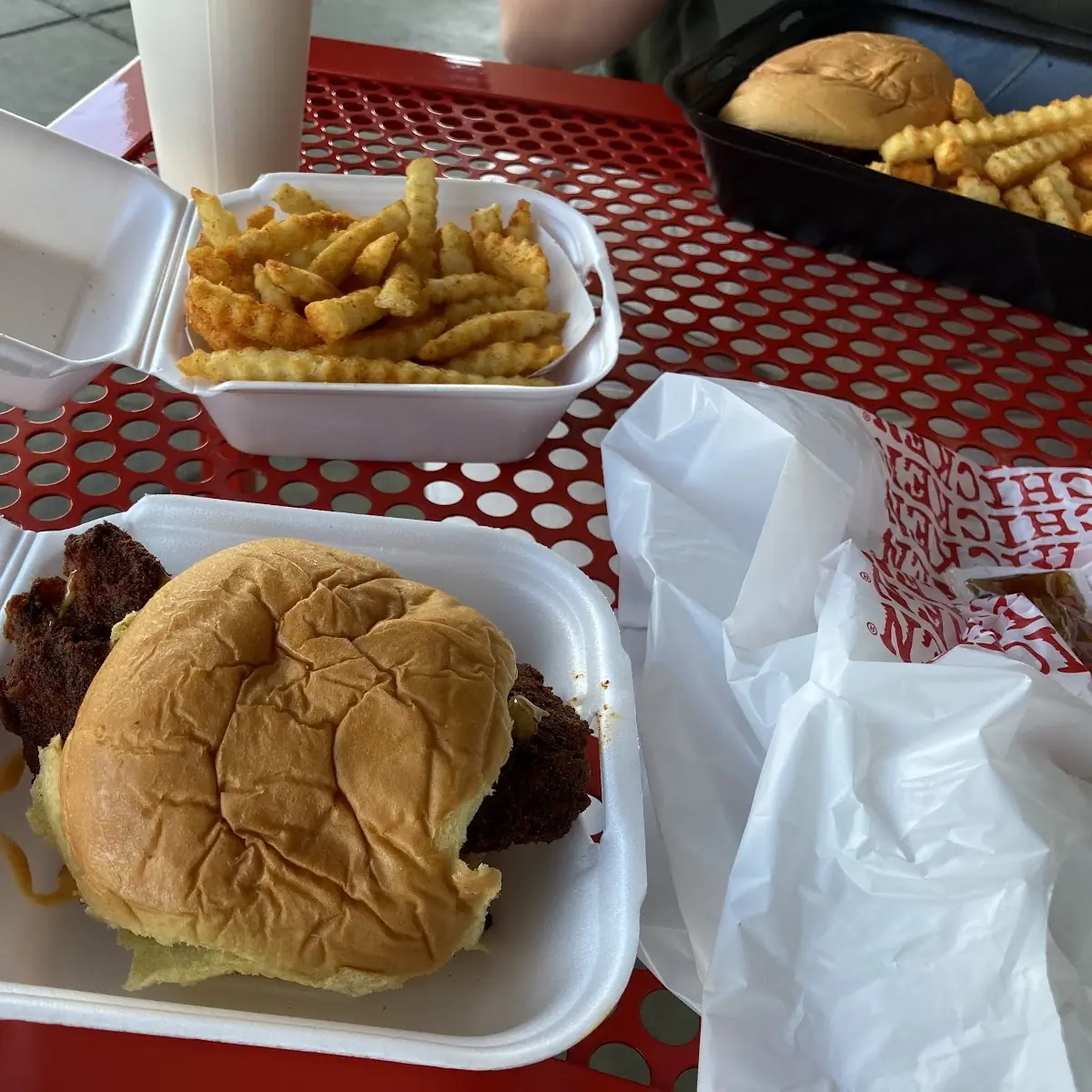 Dave's NOT Chicken Mini Sliders (Cauli) with fries