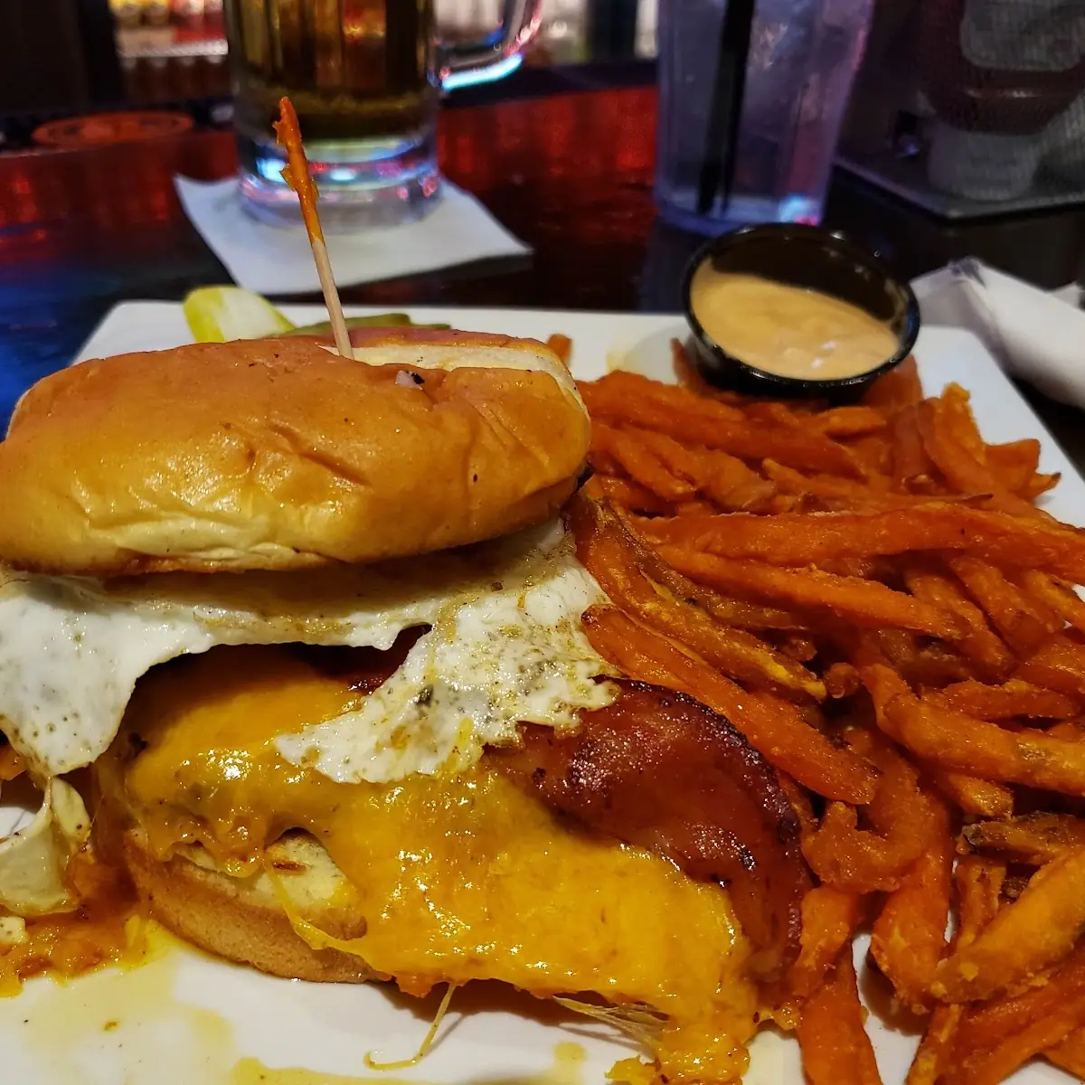 Elvis Burger Has Peanut Butter