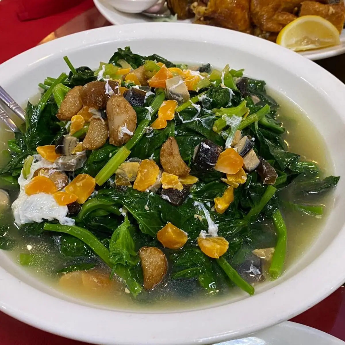 Snow Pea Leaves with 3 Eggs