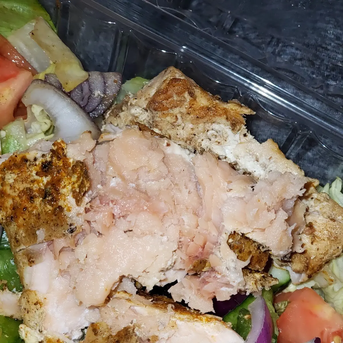 Grilled Salmon Salad