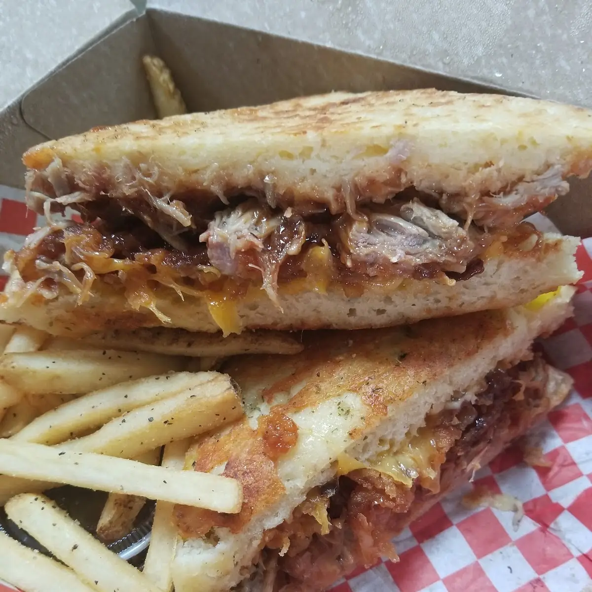 Pulled Pork Sandwich