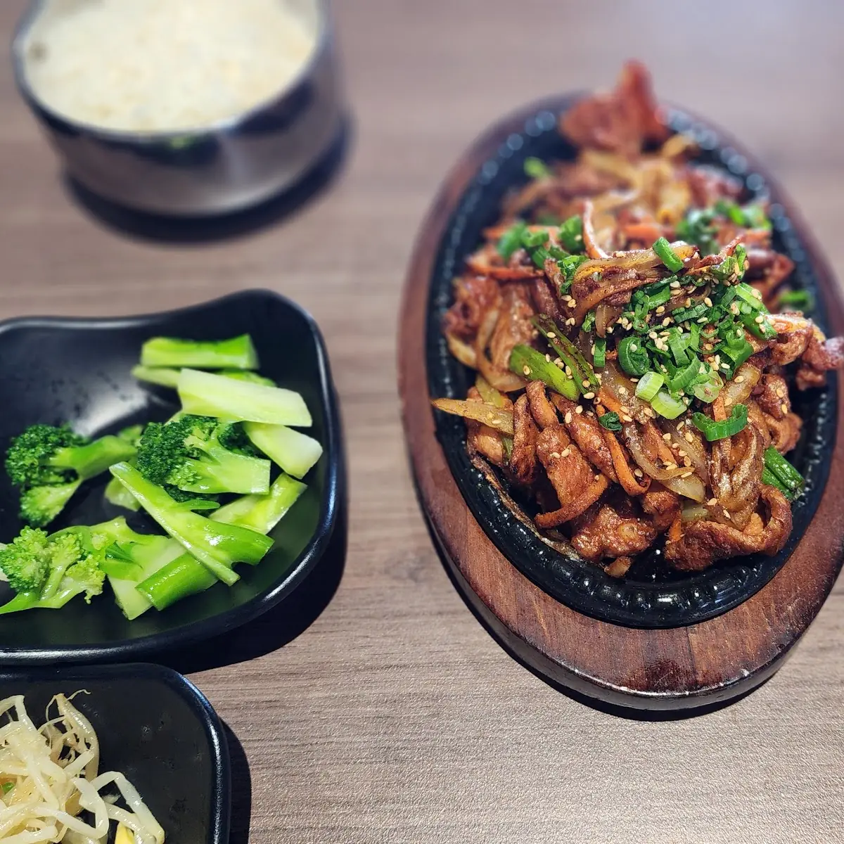 Soon Tofu Pork Bulgogi