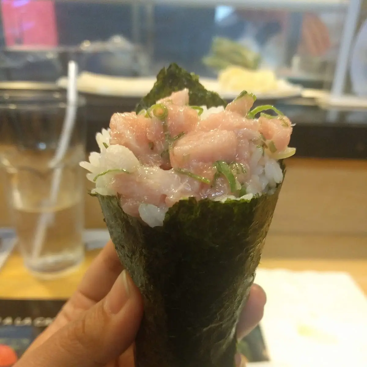 Negi Hamachi Roll