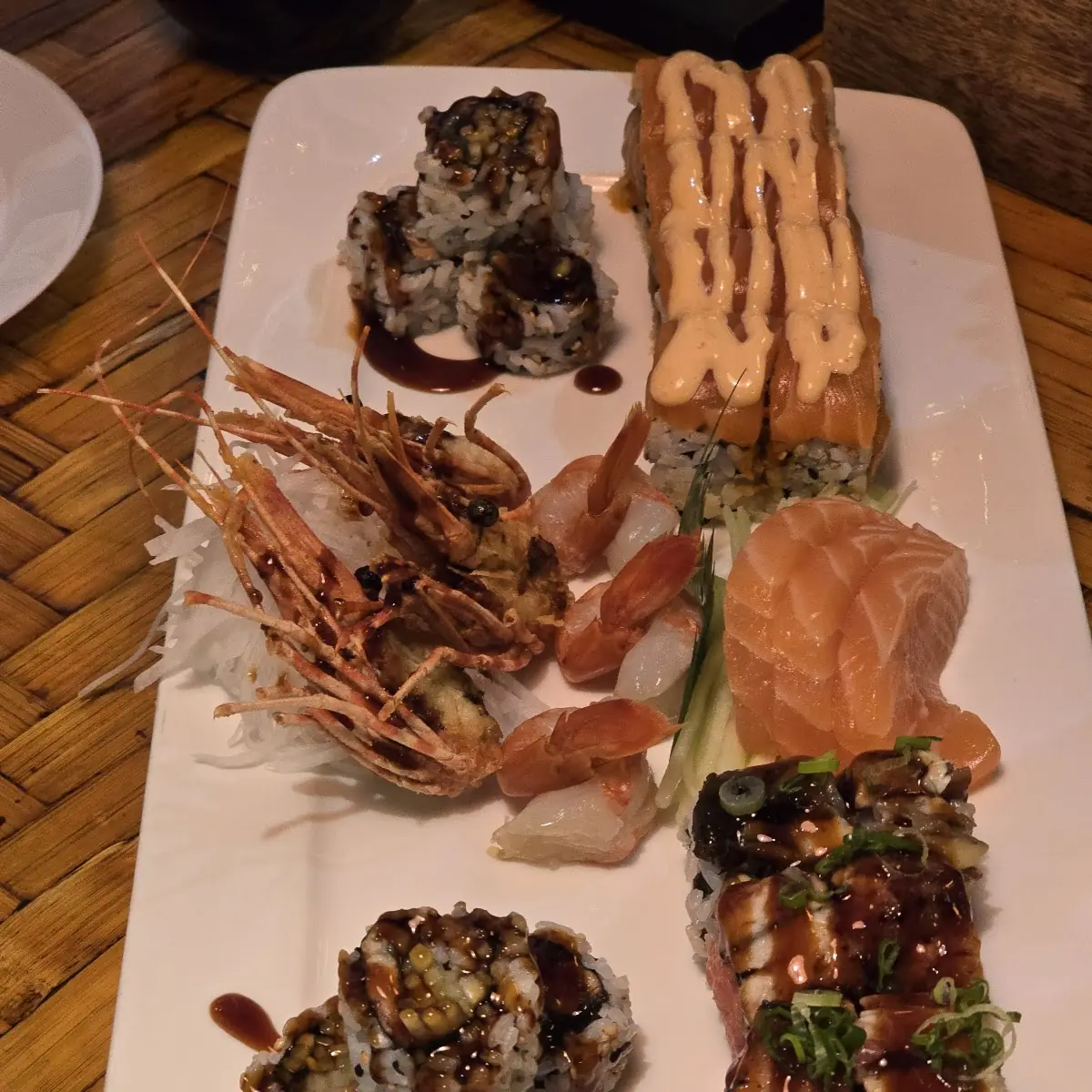 Sweet Shrimp Eel Roll Salmon Sashimi