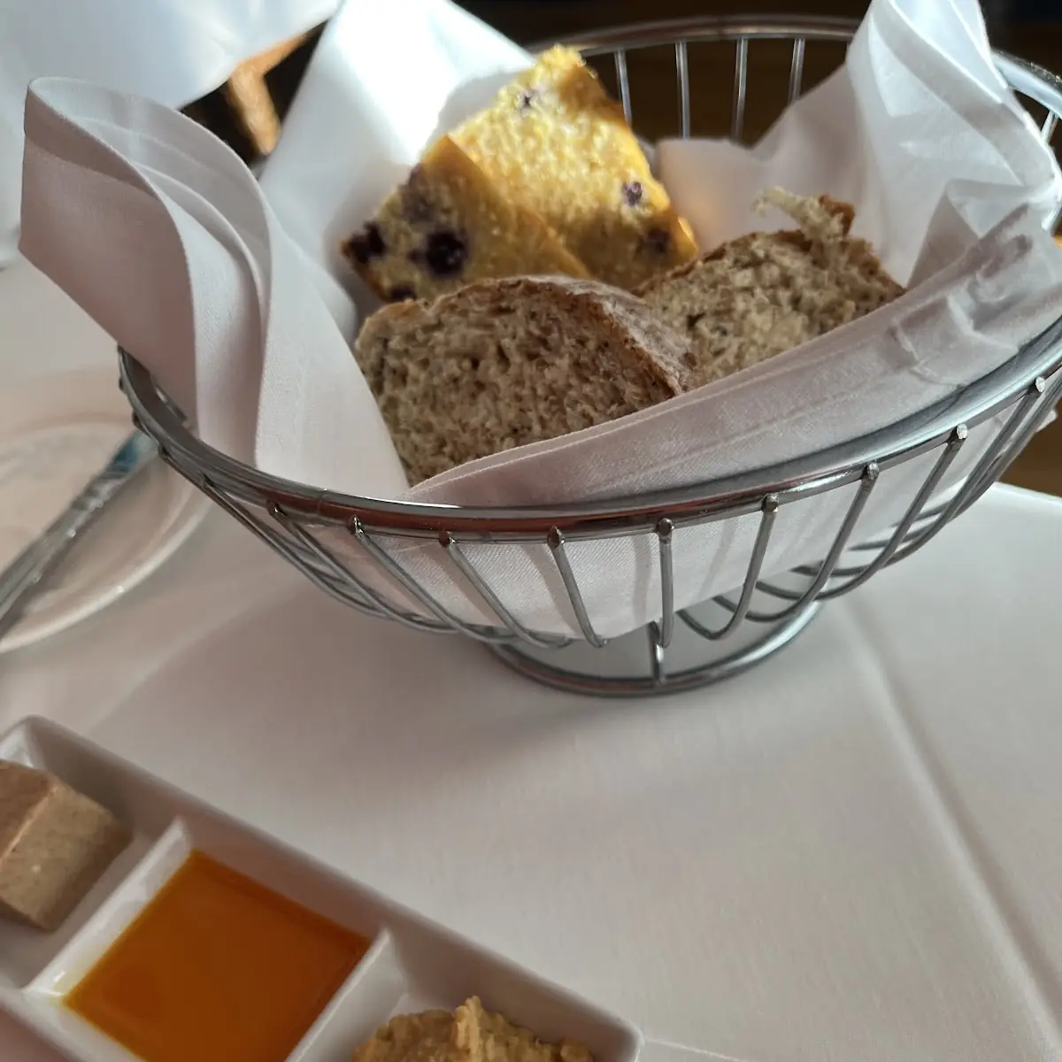House Bread Basket for Two