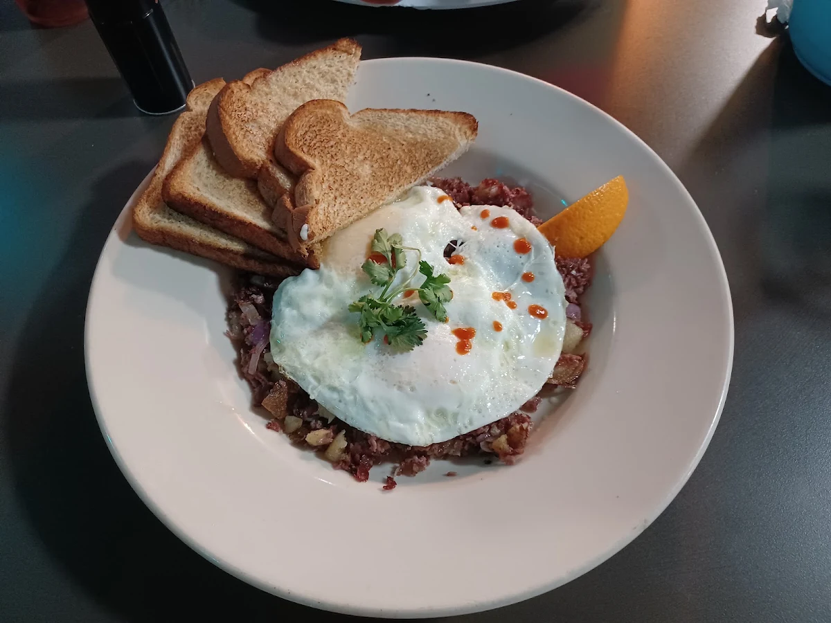 Dirty Eggs & Hash