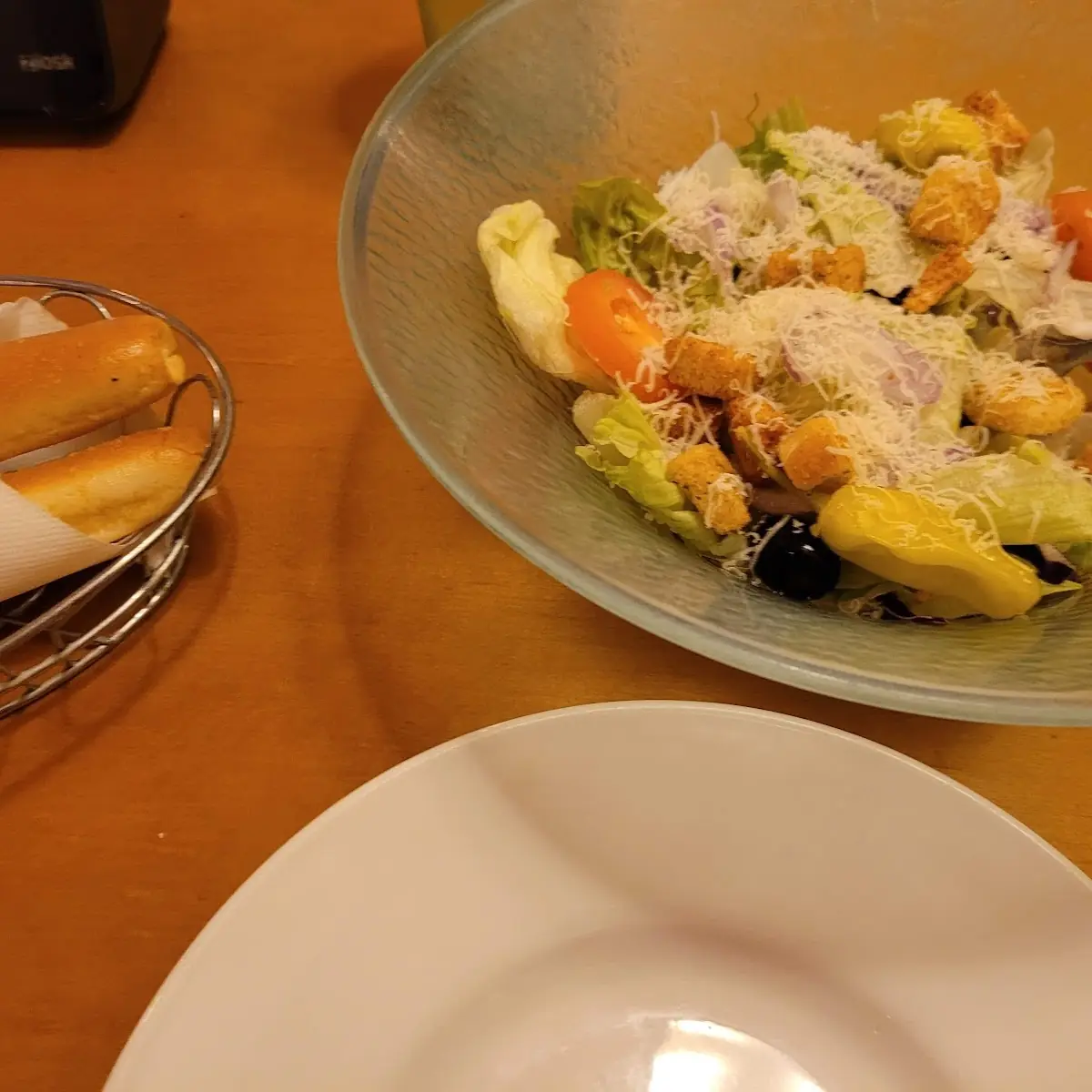 Breadsticks and House Salad