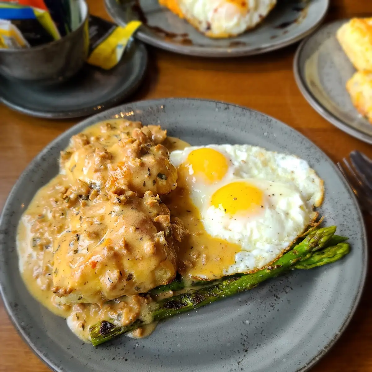 Biscuits & Gravy