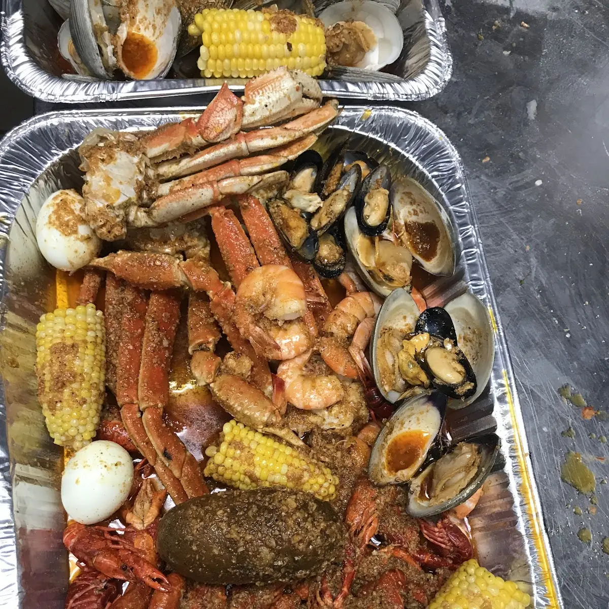 Famous Broiled Ultimate Seafood Combo Platter
