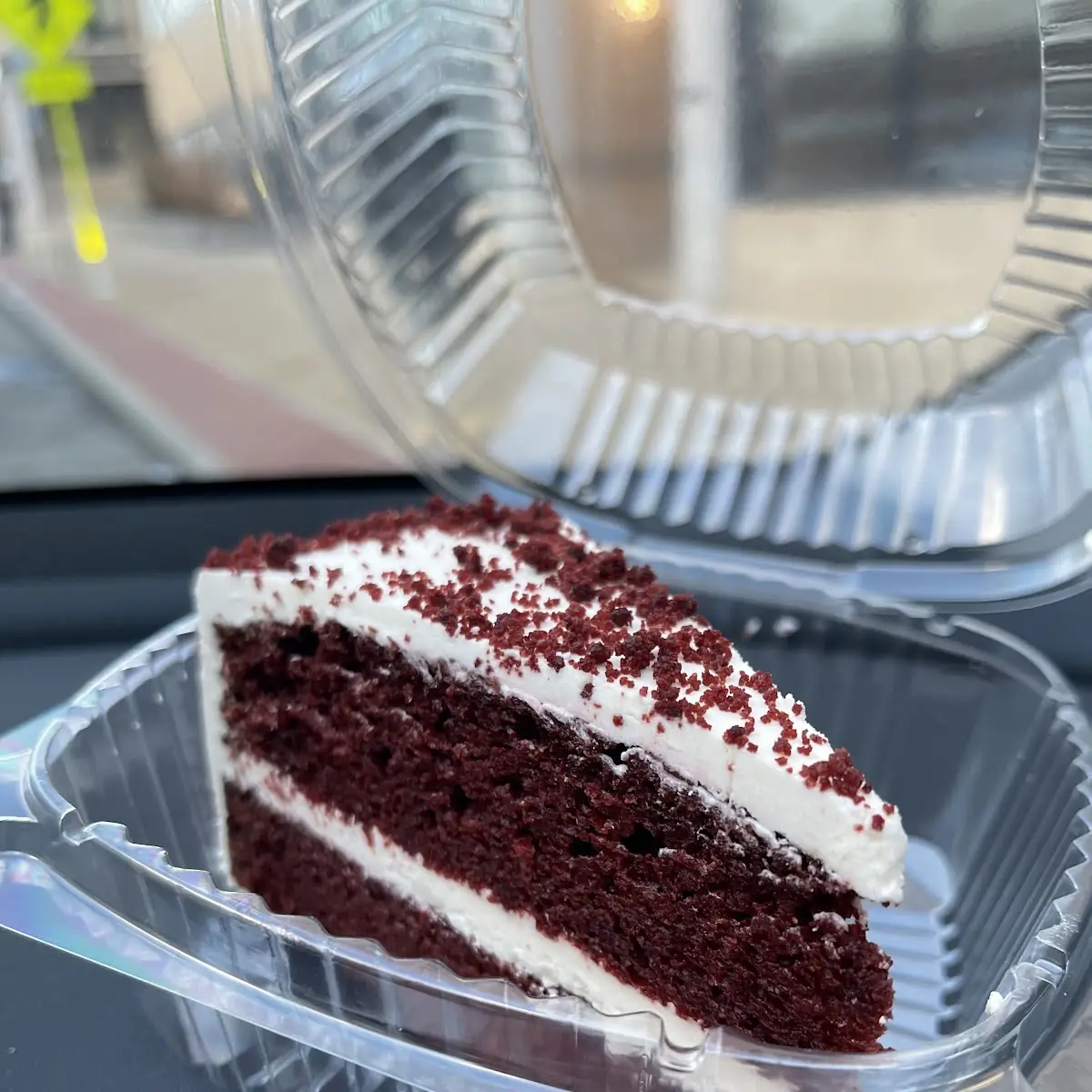 Cabo Vegan Vanilla Frosted Cake Slice