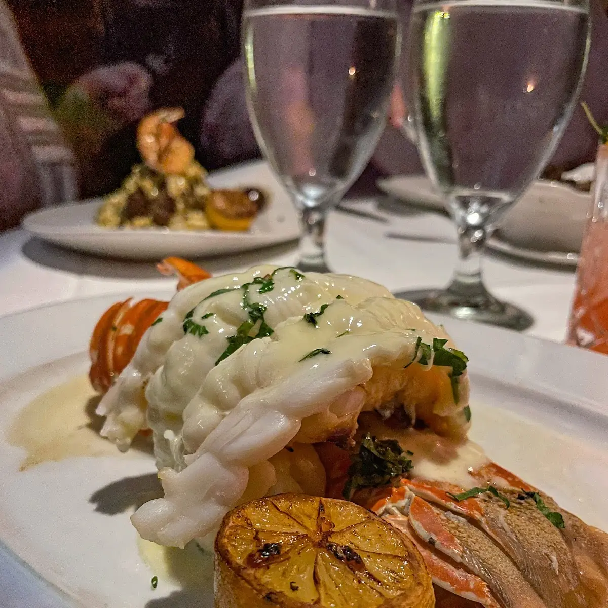 Petit Cold-Water Lobster Tail Duo