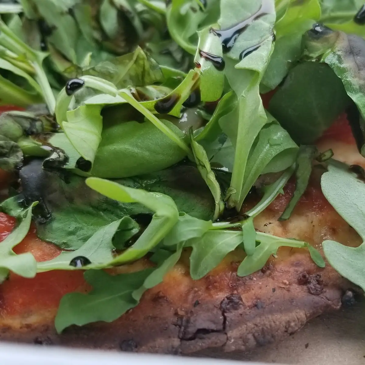 Vegan Cauliflower Crust Pizza w Balsamic Dizzle