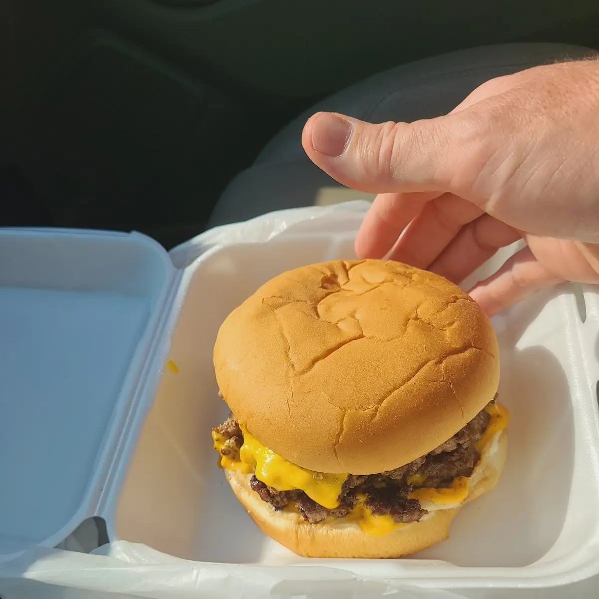 Kids Cheeseburger