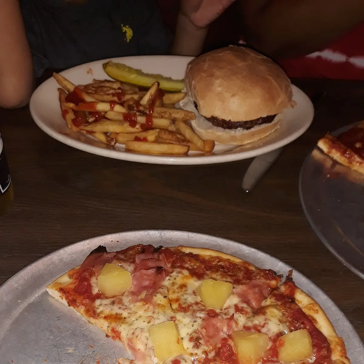 Hawaiian Pizza