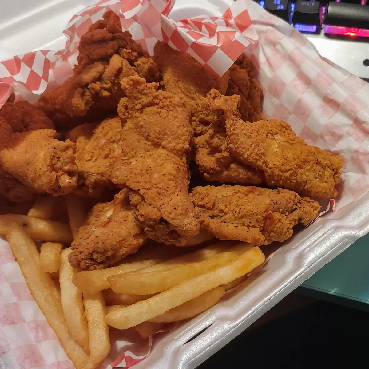 Fried Chicken 20  Pcs